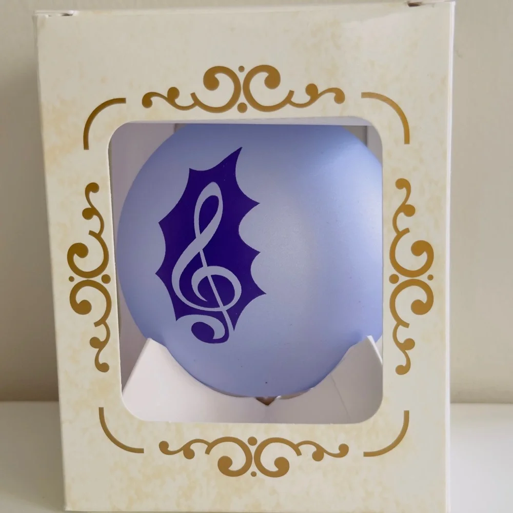 Dionne Warwick Signed Christmas Ornaments Set of 2
